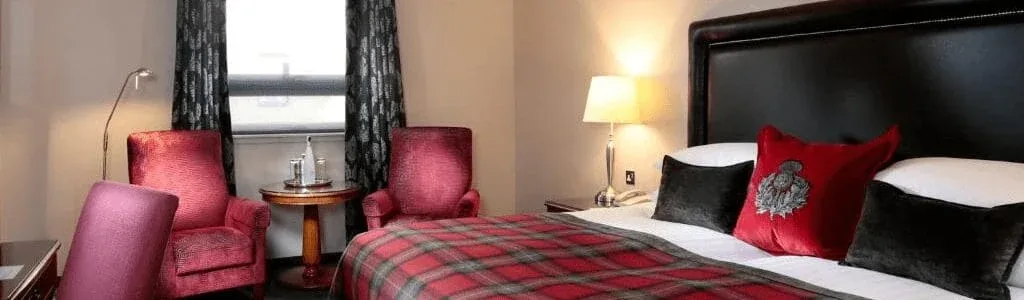 holyrood hotel bedroom